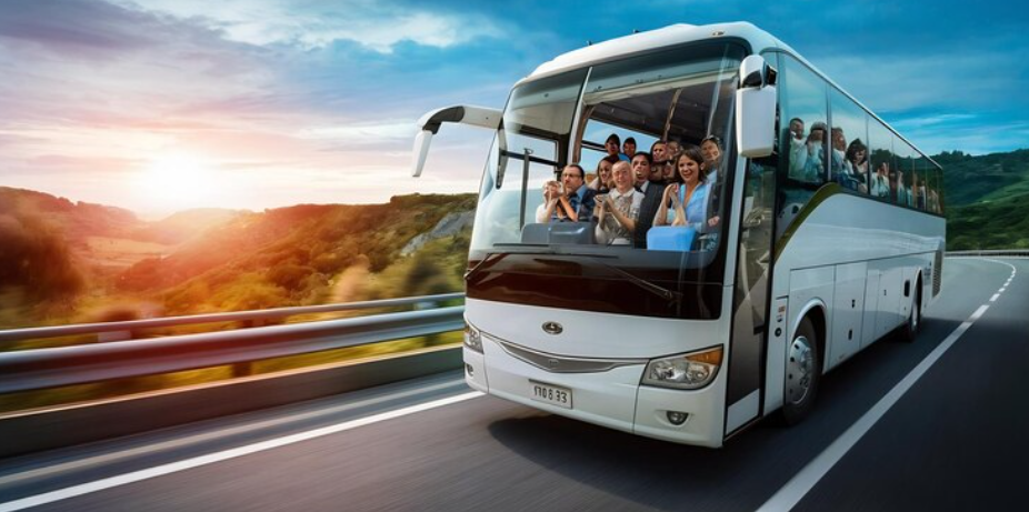 Wie Reisen mit Bus Ihnen mehr Flexibilität bei der Reiseplanung gibt